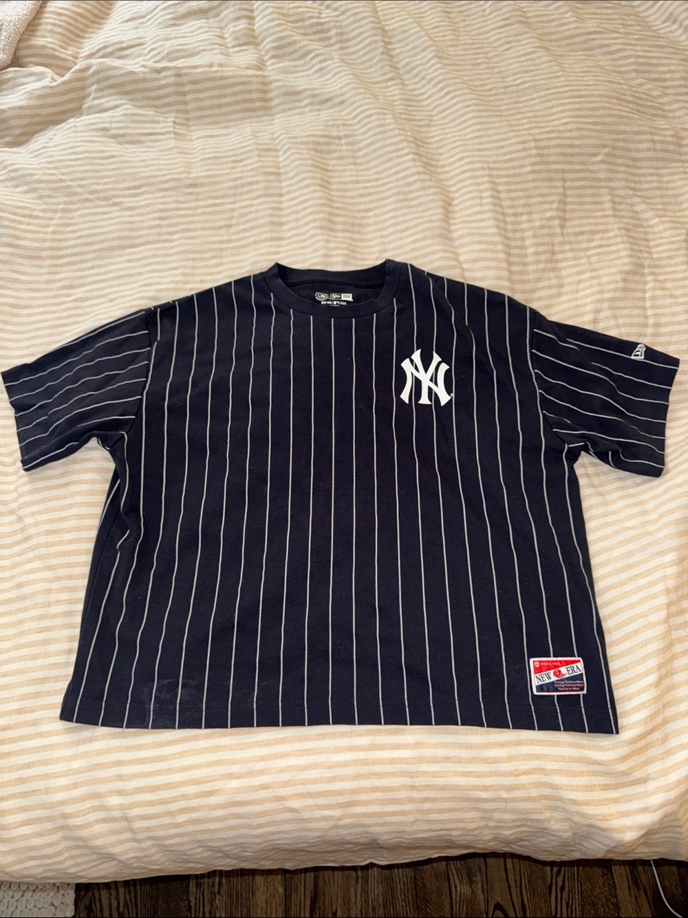 New Era Navy Pinstripe New York Yankees Tee- worn once